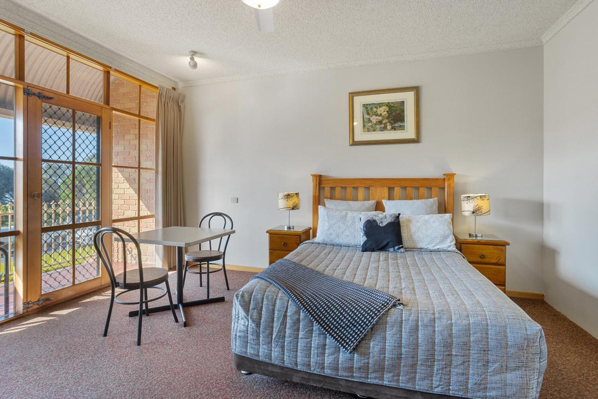 Bayview Motel Rosebud/Rye Екстер'єр фото