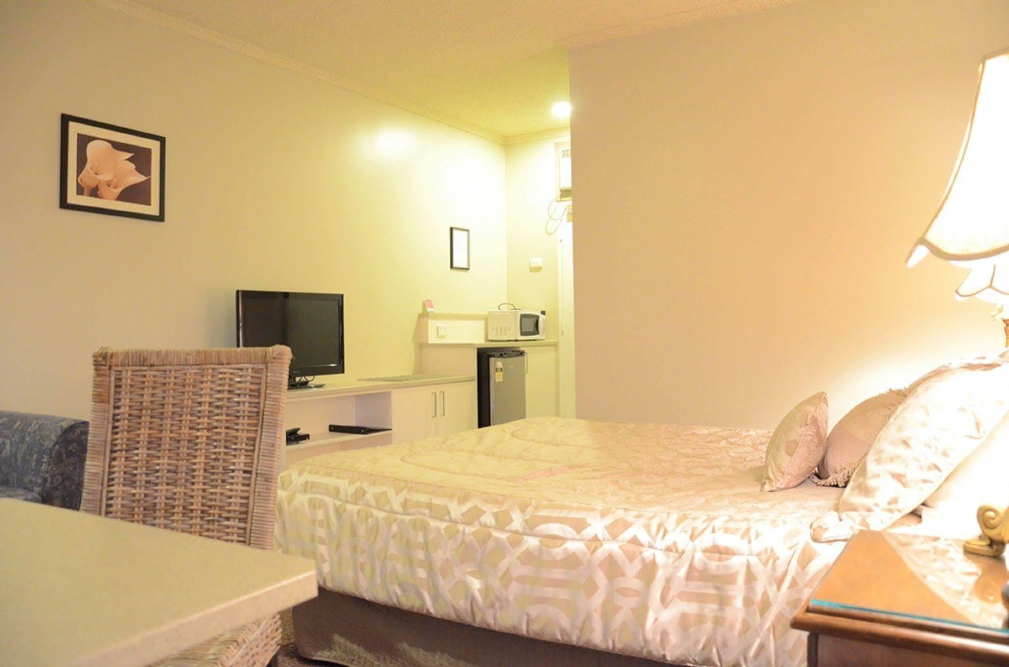 Bayview Motel Rosebud/Rye Екстер'єр фото